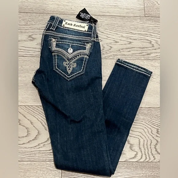 Rock Revival - Darcy Skinny - partial tags attached- New-never worn - Picture 5 of 10